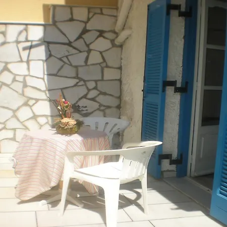 Rea Apartahotel